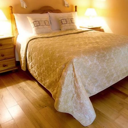 Mccarthy'S Lodge B&B Westport Rum bild