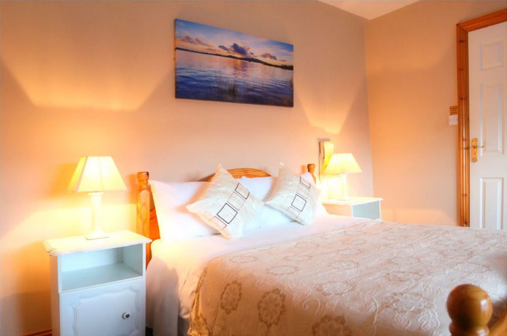 Mccarthy'S Lodge B&B Westport Exteriör bild