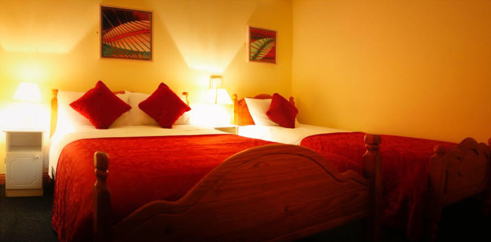 Mccarthy'S Lodge B&B Westport Exteriör bild